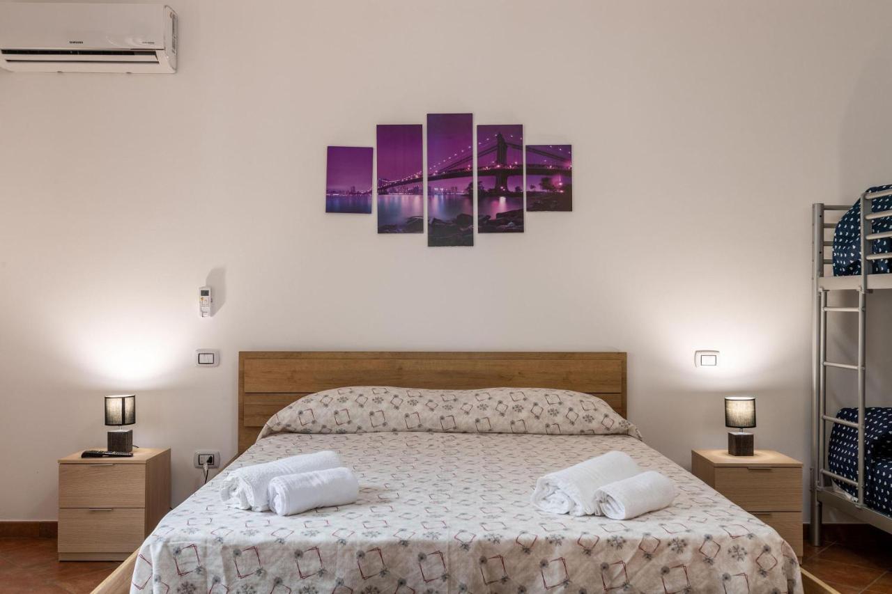 Alelida Villa Con Piscina 奇尼斯 外观 照片