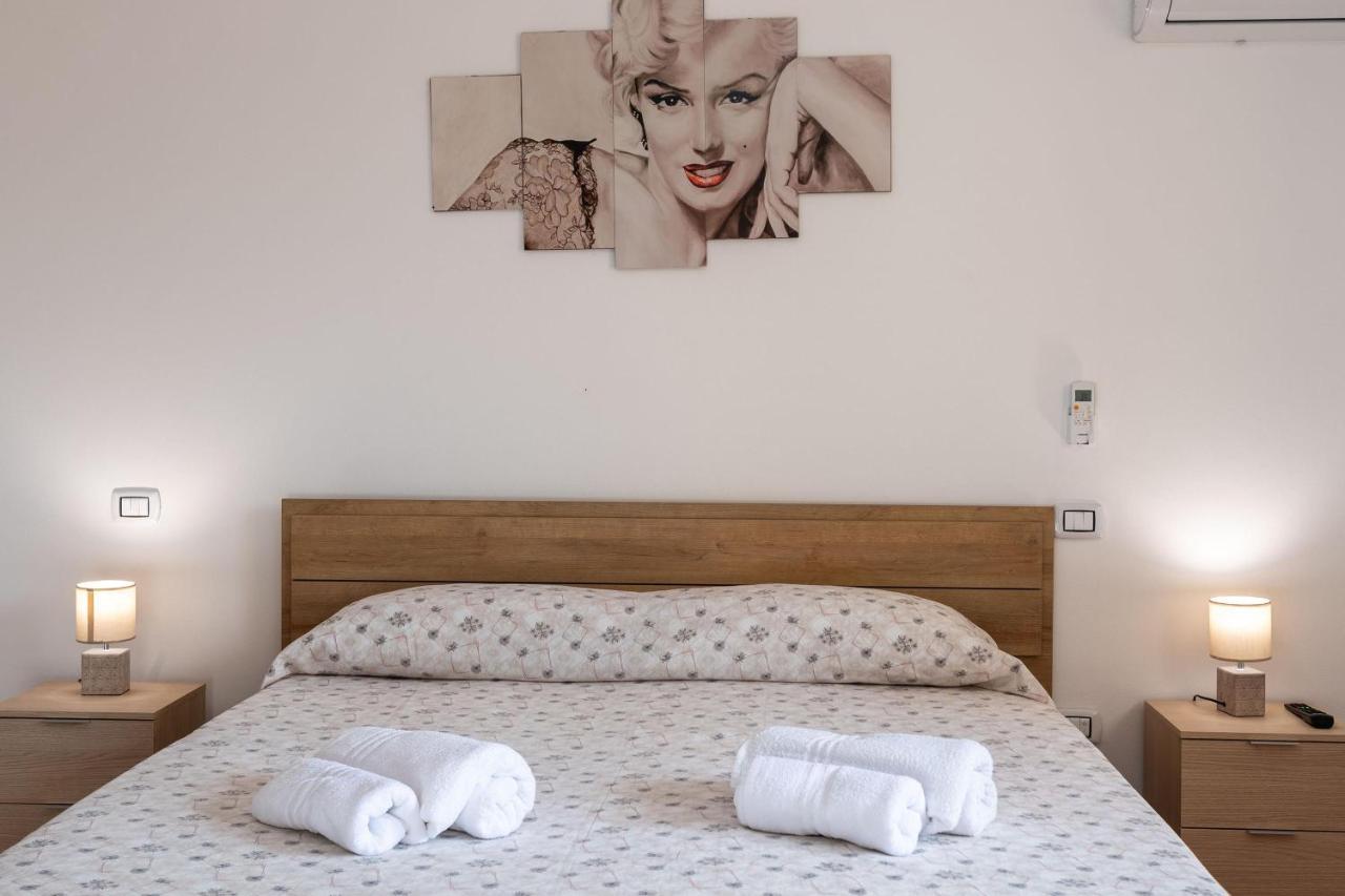 Alelida Villa Con Piscina 奇尼斯 外观 照片
