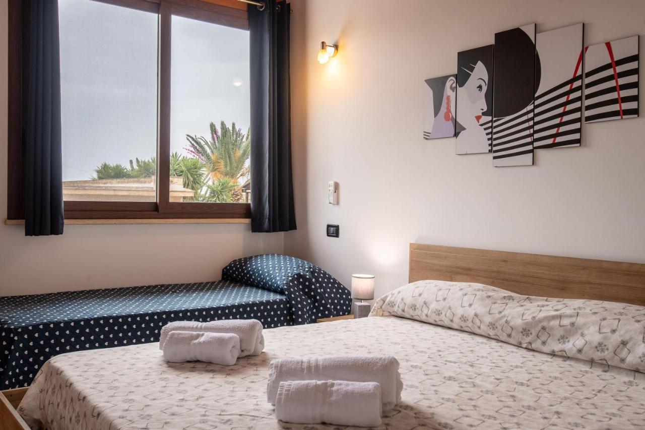 Alelida Villa Con Piscina 奇尼斯 外观 照片